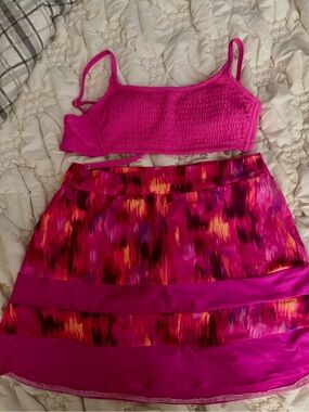 Swim skirt & Top never worn